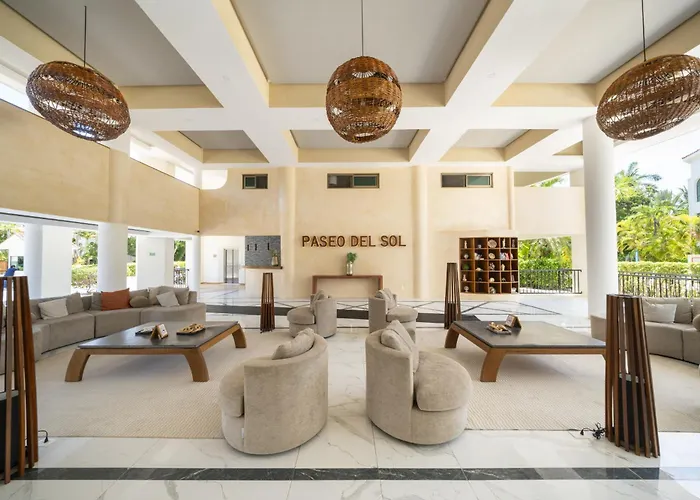 Paseo Del Sol Playacar - 2Br Condo With Pool Playa del Carmen