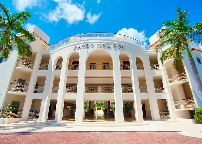 Paseo Del Sol Playacar - 2br With Pool * Playa del Carmen